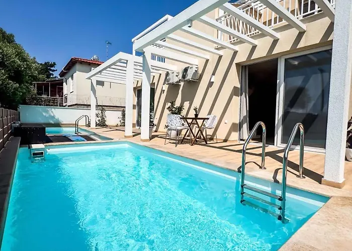 Seaside Pool By Bookvillaeu Dom wakacyjny *