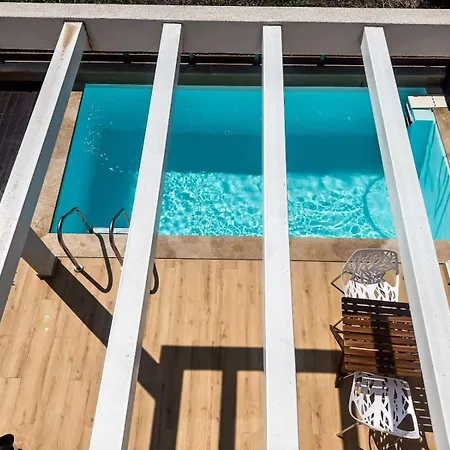 Seaside Pool By Bookvillaeu Casa vacanze