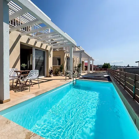 Seaside Pool By Bookvillaeu * Nea Kallikrateia